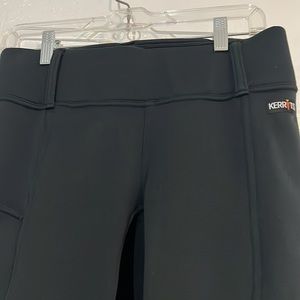 Kerrits riding pants. Black size med